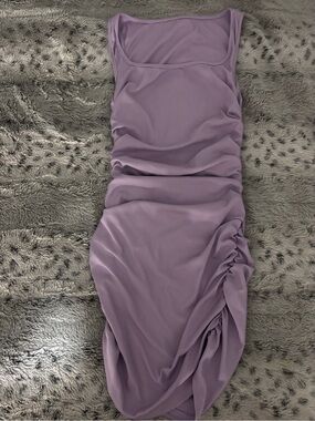 Lavender Ribbed Sleeveless Midi Dress with Side Ruching. Stretchy. Size Small.